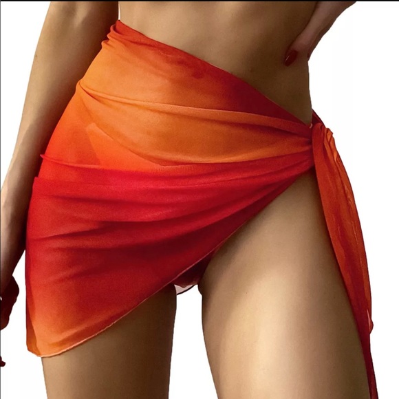 Swimsuit - Picture 2 of 4